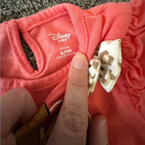 Disney Red Minnie Mouse Bodysuit and Pink Minnie Mouse Two Piece Outfit - Picture 2 of 5